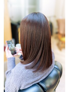 151e ヘアーデザイナーアンドヘアードクター(151e Hair designer&Hair doctor) くせ毛改善トリートメントカラー