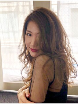 ヘアカフェ コトノハ(hair cafe Kotonoha) 【コトノハ】ゆるフワな気分はデジパ×赤みのないくすみベージュ