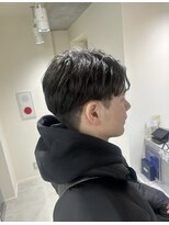 ナビバイケンジ(NaVI by KENJE) サイドと後ろ刈り上げスタイル