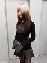 ヴァーディ オモテサンドウ(Vardy omotesando)&nbsp;roots/ルーツカラー デザインカラー ホワイト 表参道