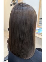 モクヘアー(moc hair) コラーゲン × グレージュ