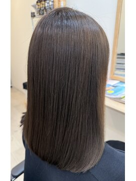 モクヘアー(moc hair) コラーゲン × グレージュ