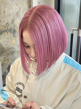 ソル ジングウマエ(SOL JINGUMAE) 表参道ハイトーンカラーショートヘアボブブロンドペールカラー