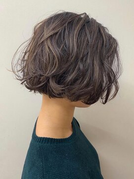 バランス 原宿 表参道(balance) ベージュハイライト×ボブ YUKA