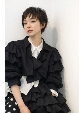 シー(she.) ナチュラルモードショート