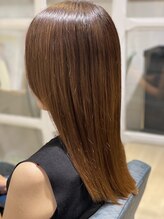 ミーナ 菊川(mina)&nbsp;ツヤの生まれる髪質改善縮毛矯正☆中橋