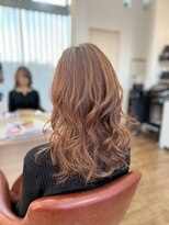 アトリエファゴ ハナミズキ店&nbsp;【Yuine】ダメージレス！ブリーチなしハイライトカラー