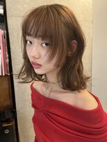 ナループロアポンテ(Nalu pu loa PONTE)&nbsp;ミディアムレイヤー/ミディアムボブ/ミルクティーブラウン