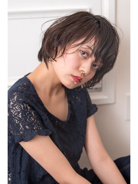 リコ ヘアアンドリラクゼーション(LICO HAIR&RELAXATION) ルーズ感漂うショートスタイル