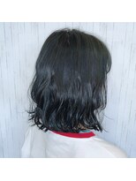 カペリベラ CapelliBella 香里園店 ネイビーカラー