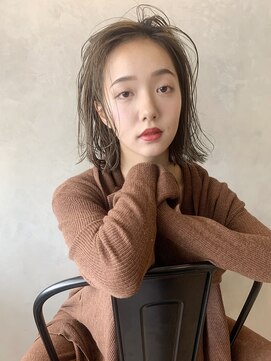 アイティー バイ アルバム 中野店(IT by ALBUM) おふぇろボブ_厚めバングローライトスリークボブ_47147