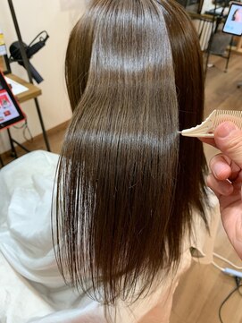 ホワイト(WHITE HAIR@NICOLA) 髪質改善トリートメント