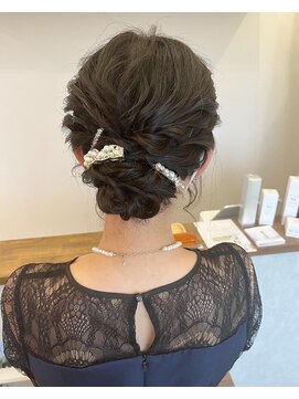 リブヘア(LiB hair) シンプルウェーブアップ