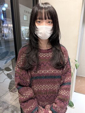 ヘアー アイス ルーチェ(HAIR ICI LUCE) ロングウルフ レイヤー ワイドバング ミニウルフ 小顔 /城倉