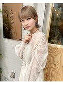 ミルクティーベージュ