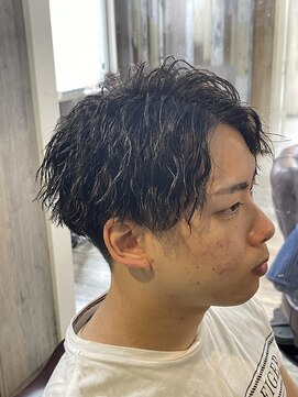 デルフィーノ ヘアーパフォーム(delfino hair perform) メンズアップバングツイスパ