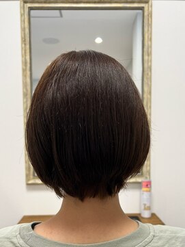 ロカ ヘアー(ROKA hair) ショートボブ　手触りサラサラ