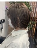 ショート×グレージュ