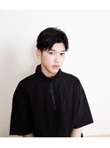 黒髪アップバングショート