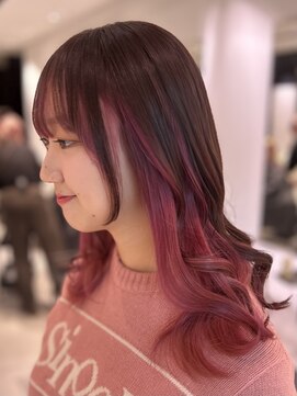 ステア ケース(stair case) インナーカラーピンクブラウン髪質改善トリートメント