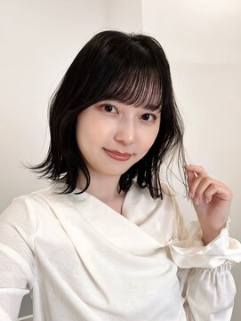 カミトトノウ 【 池 田 】透明感と艶感たっぷりの韓国風くびれヘア