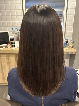 カミケンガレリア(kamiken. galleria) 梅雨対策◎うる艶美髪縮毛矯正×ミディアム【カミケンガレリア】