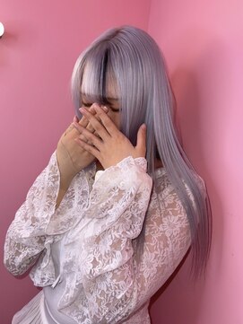 ダズリングディア(Dazzling Deer) ホワイトカラー/ポイントデザインカラー/ストレートロング