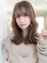 ケアリー 東浦和(Carelly) デザインカラー/レイヤーカット/ウェットヘア/オリーブベージュ