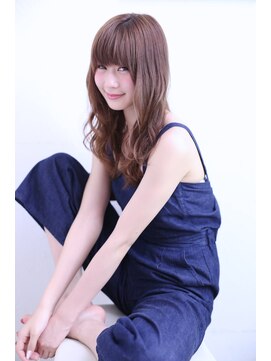 フロール(florun) 鎖骨下の毛先揺れカールレイヤー