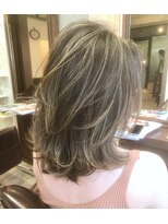 キー(kｅｙ)&nbsp;アッシュベージュ