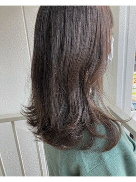 ロカ(roka) 根元白髪染めのグラデーションカラーアッシュベージュ