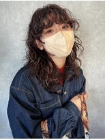 ザベース(the base)&nbsp;顔まわりハイライト　ハードパーマ　パーマ　くるくる