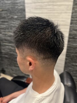 プレミアムバーバー 目黒店(PREMIUM BARBER produce by HIRO GINZA) フェードスタイル 目黒/床屋/理容室/メンズカット/個室