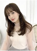 シフォンベージュと、大人可愛いレイヤースタイル