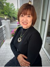 エムスラッシュ 新百合ヶ丘(M.SLASH)&nbsp;中村のりこ 新百合ヶ丘