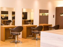 ヘアーズゲート 和歌山本町店(HAIR'S GATE)