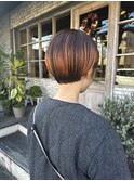 ショートボブ