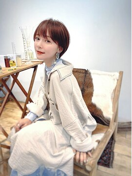 ジジ 代々木(Gigi) 代々木/ブリーチなし/ショートボブ/酸性ストレート/新宿/韓国