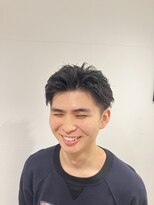 ヴィータ 田町(vi ta) 刈り上げスパイキーショート