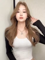 スターズレイ 本川越(STARS ray)&nbsp;韓国くびれヘア ハイトーンベージュ 顔周りカット ブリーチ