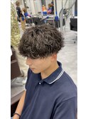 王道波巻きツイストスパイラルマッシュ刈り上げツーブロック