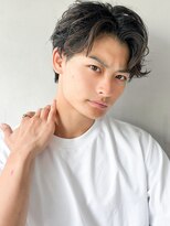 キリ 表参道(kyli)&nbsp;フェザーパーマスパイキーショート束感清潔感◎サーフカール