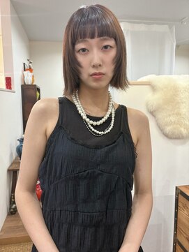 ムク(Muku) お顔周りレイヤー × ぱつっとボブ