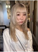 【LUAU records Osaka/arisa】ホワイトブロンド×レイヤーカット