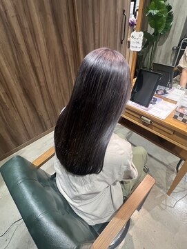 オリオリ ネイ(oli-oli ne'i) 韓国カラー/シルキーブラック/艶ストレート/20代30代