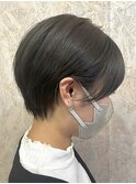 すっきり耳掛け／ショート／前下がり丸み