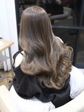 「お家で自分で再現できる？」不器用さんでも絶対に可愛くなれるスタイリング方法までしっかり伝授！