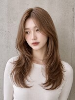 アル あびこ(aru.) 小顔見え韓国風くびれ顔まわりレイヤー