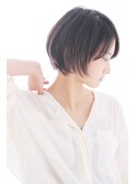 《eTONe》ナチュラルショートボブ