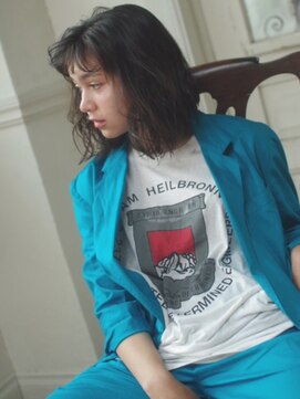 ウクラ バイ レシッド 池袋(uchla by rcid) ハンサムミディのウェーブヘア